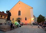 Brojni posjetitelji slavili Gospodina dvostrukom molitvom na humanitarnom koncertu u Varaždinu